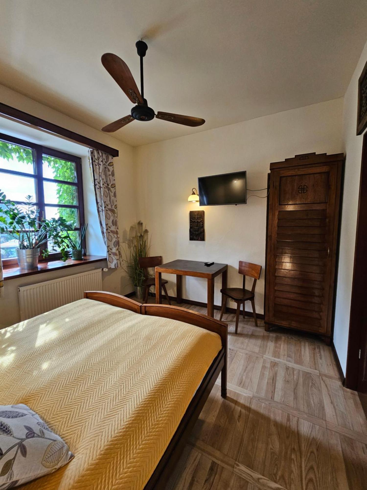 Bed and Breakfast Agharta à Kazimierz Dolny Extérieur photo
